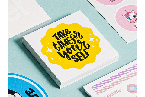 Suorakulmainen tarra